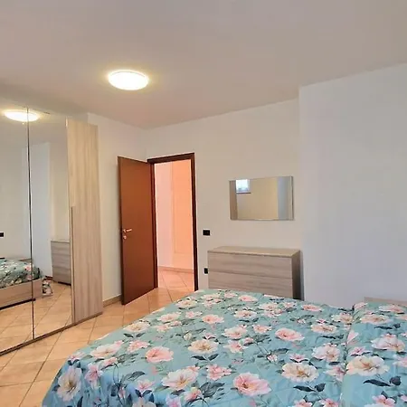 Ca' Degli Ulivi Apartment Caprino Veronese