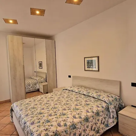 Ca' Degli Ulivi Apartment *